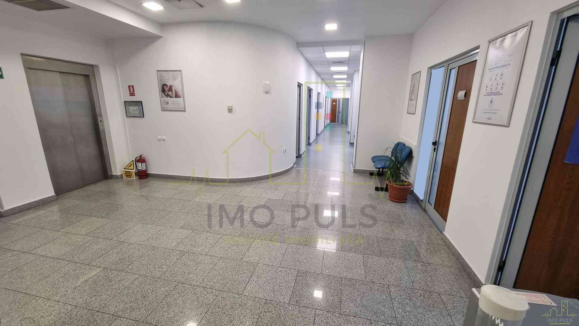 Cladire de vanzare la 4 minute d...