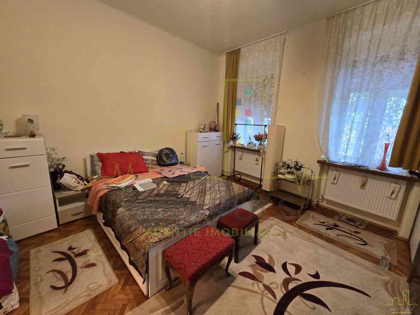 Elisabetin. Disponibila imediat....