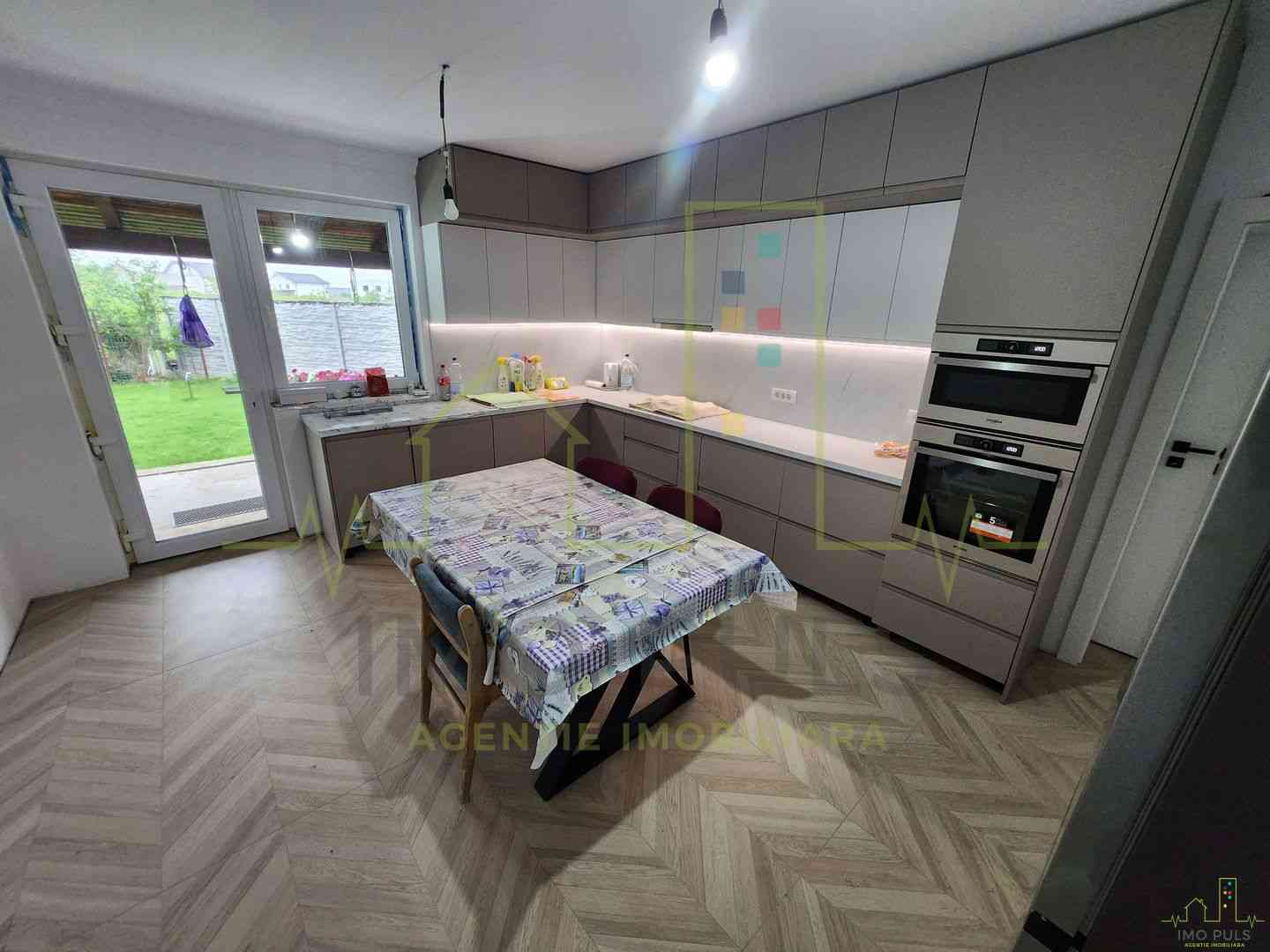 Imaginea 8