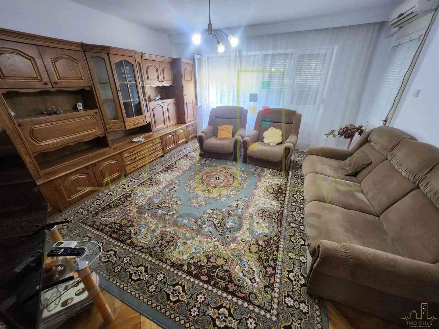 Apartament de inchiriat. 2 Bai. ...