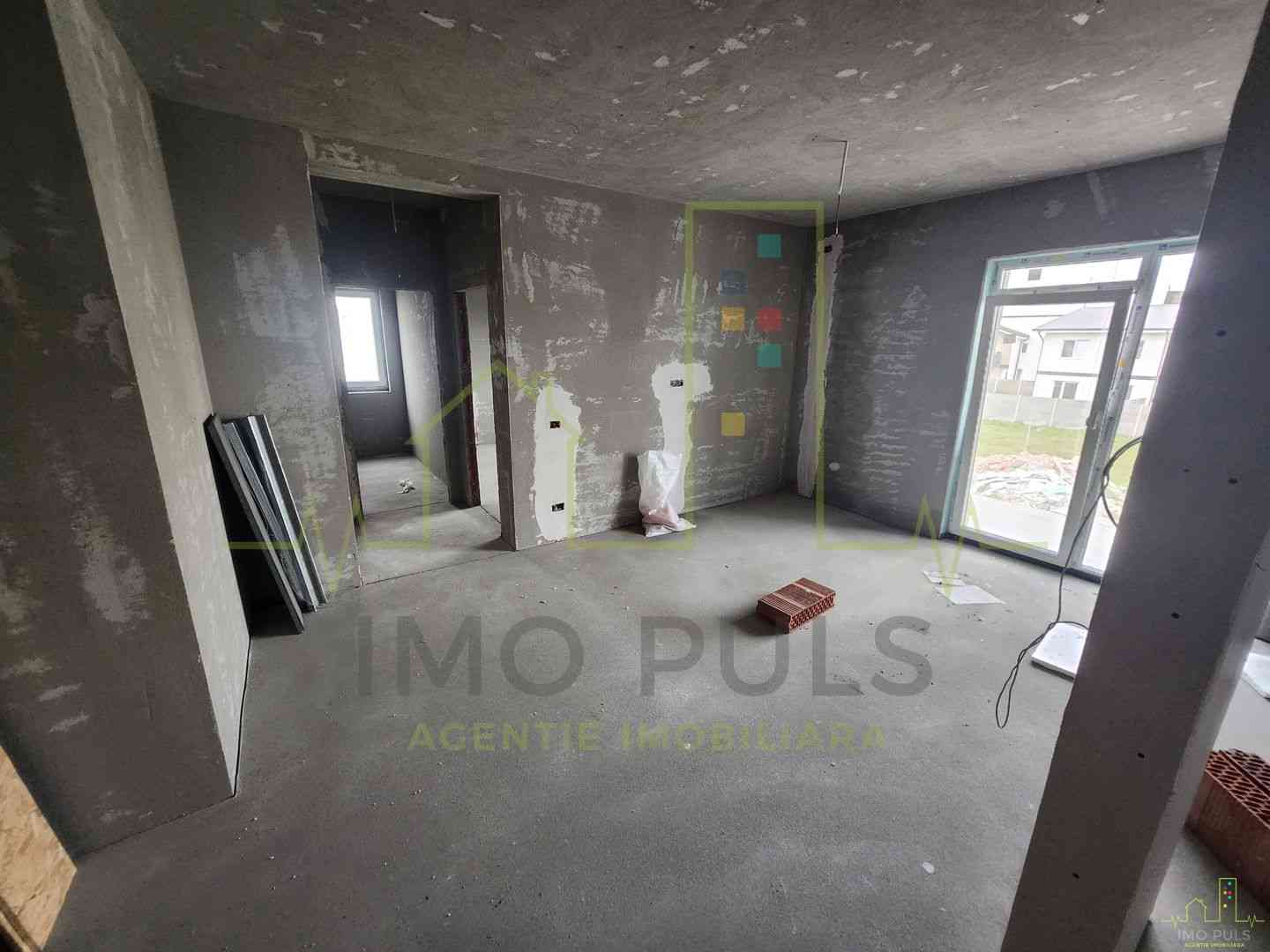 Gradina proprie 53mp. Decomandat...