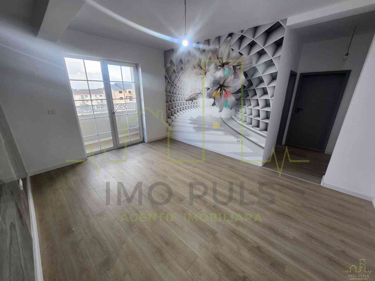 Bl. Nou. Model mare. 2 Balcoane....
