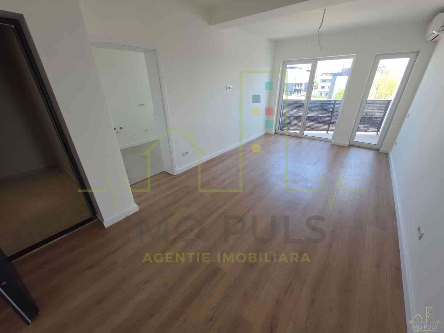 Etaj 1. Bloc nou. Parcare inclus...