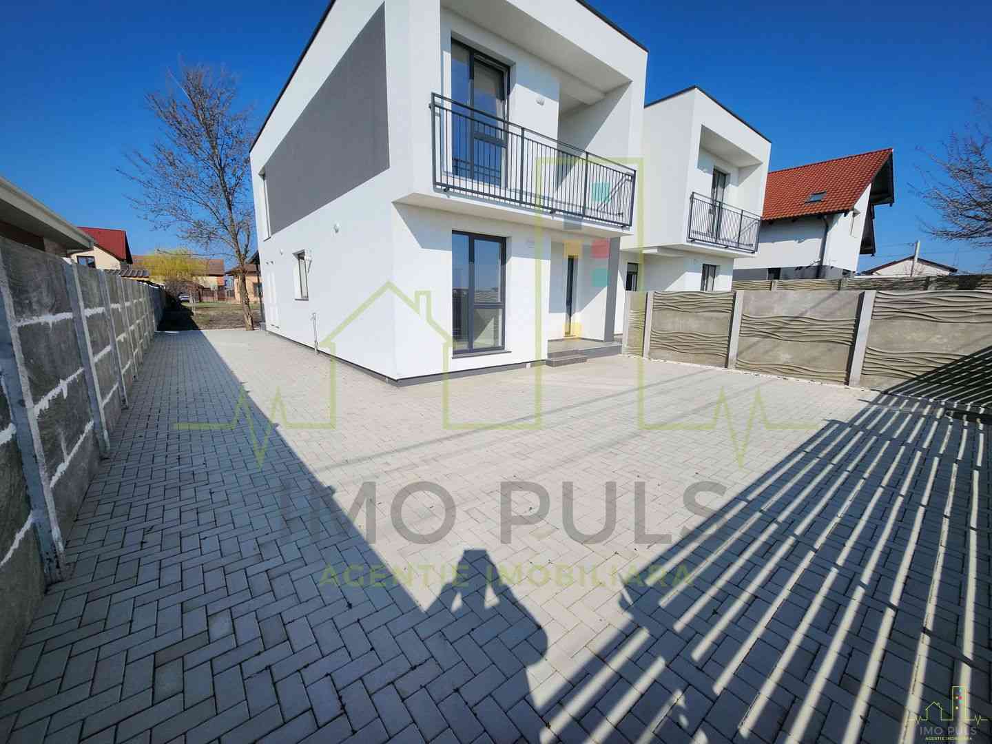 Duplex Dumbravita. 5 Camere. 3 Bai